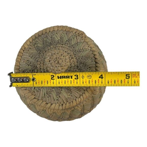 Handwoven Papago Herb Basket With Lid 5"x4.5" Soutwest Rustic Storage Container - Picture 6 of 6